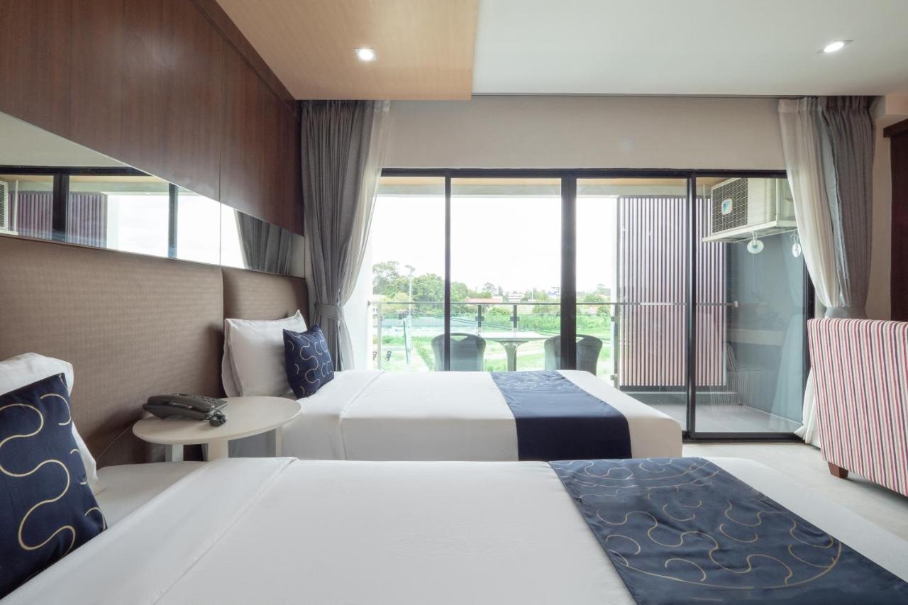 Capital O 1088 Golden Dragon Beach Resort Bang Lamung Exterior foto